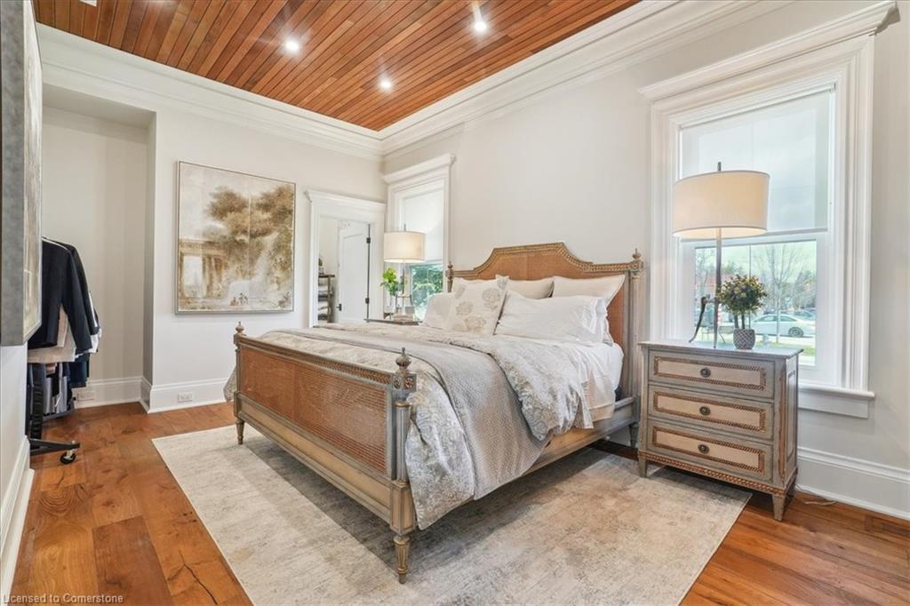 524 Locust Street Property Photo 22