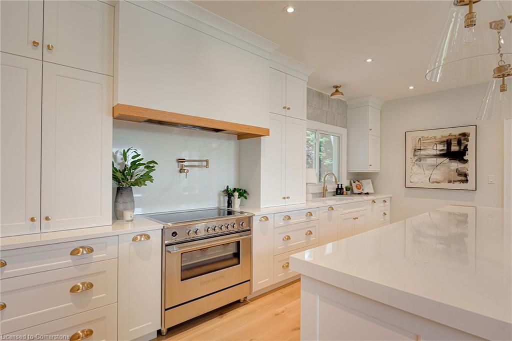 2194 Bleams Road Property Photo 16