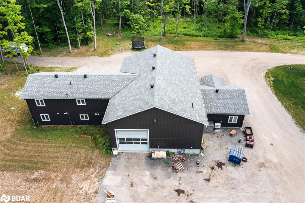 640 Mapleview Drive E Property Photo 46