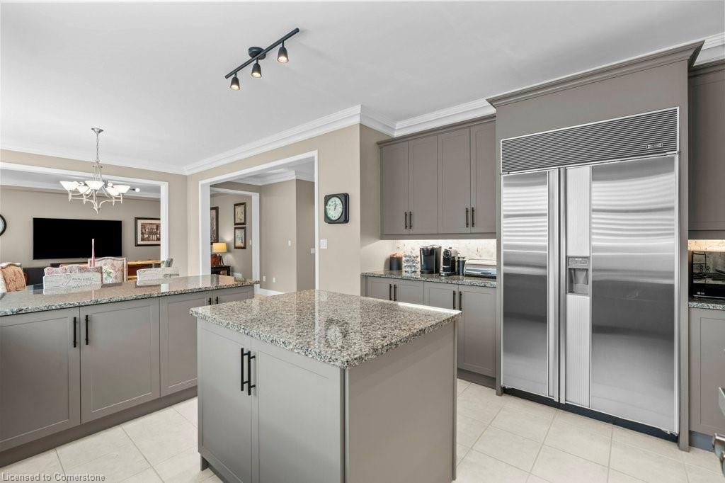 1560 Rixon Way Property Photo 12