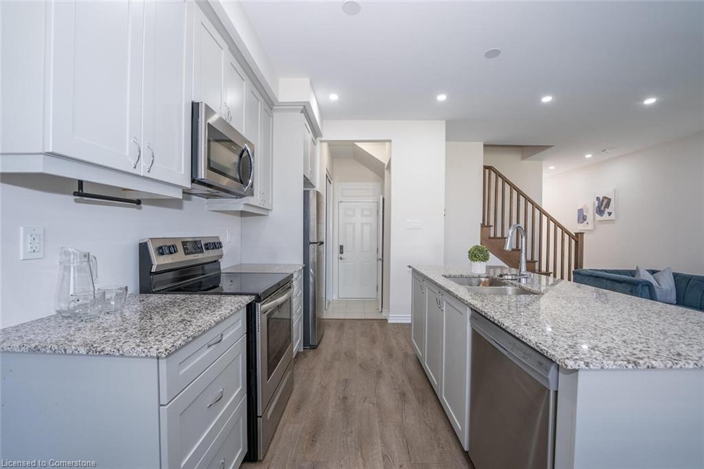 73 Forestwalk Street Property Photo 20