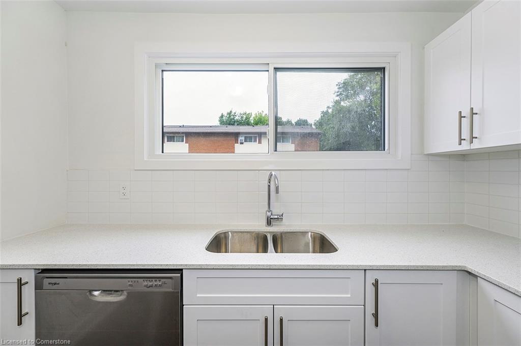 28 Woodman Drive N Property Photo 2