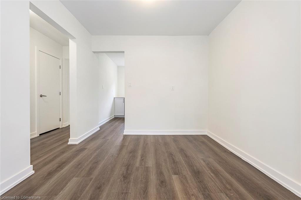 28 Woodman Drive N Property Photo 8