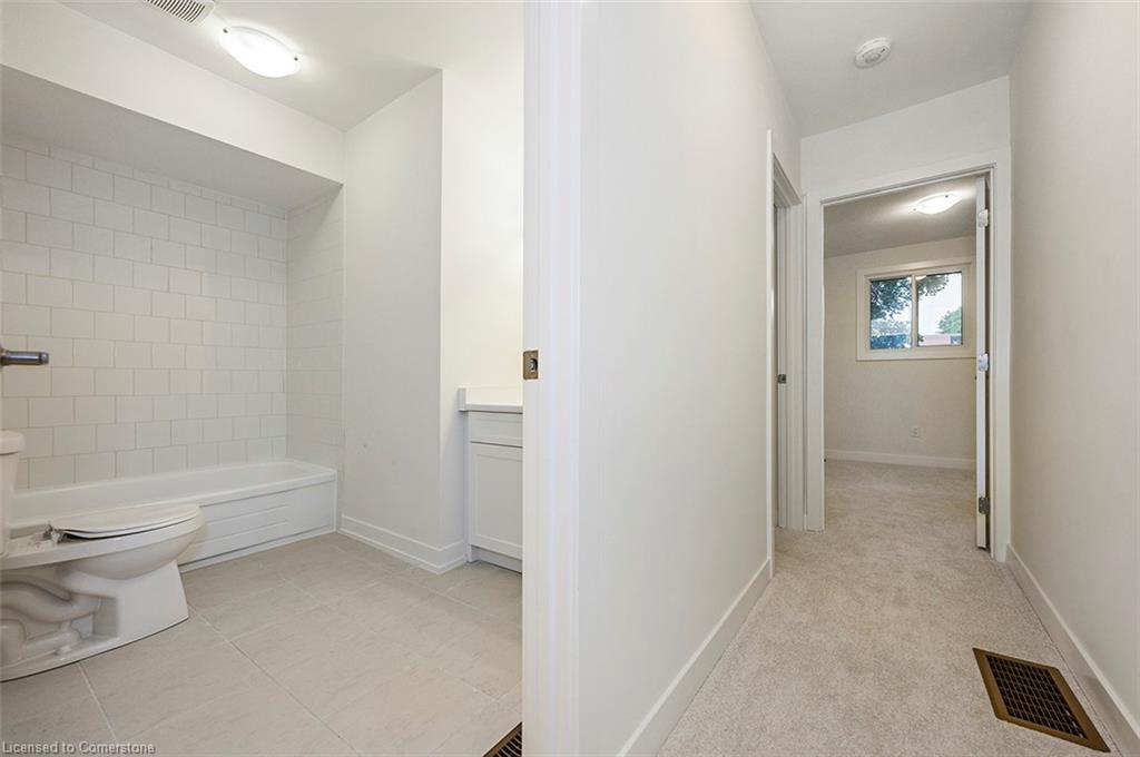 28 Woodman Drive N Property Photo 18