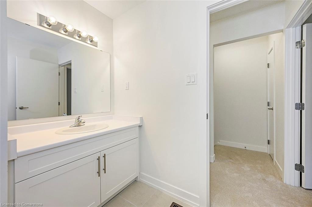 28 Woodman Drive N Property Photo 20