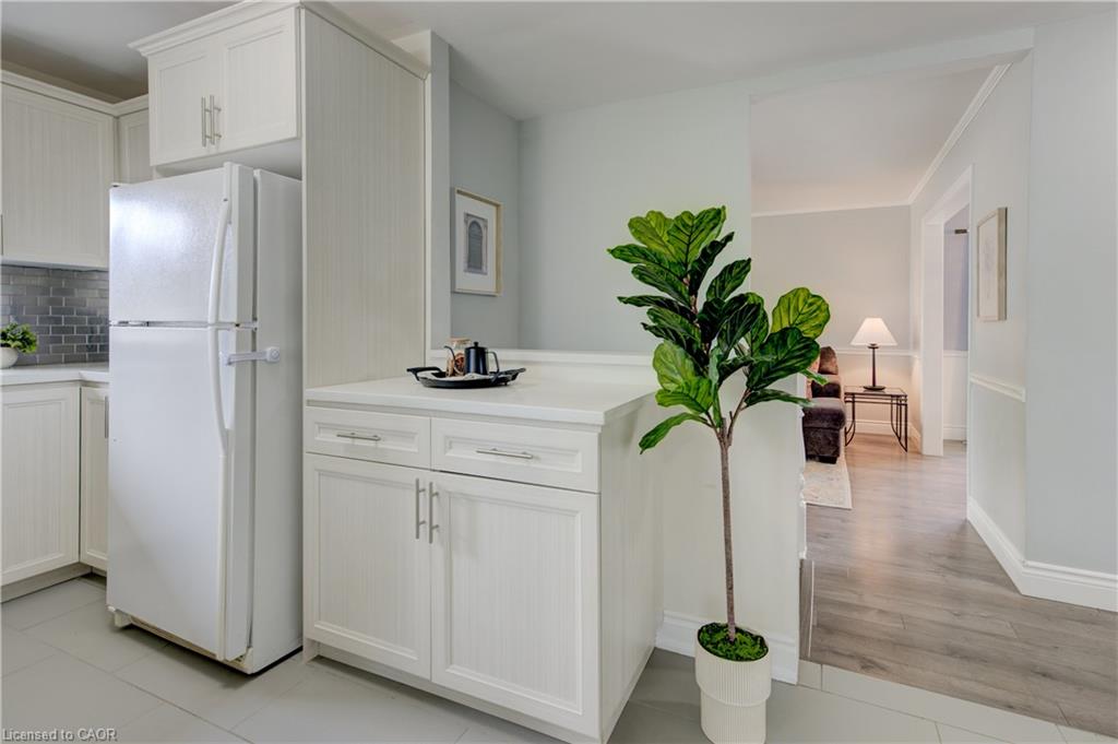 6 Gordon Street Property Photo 5