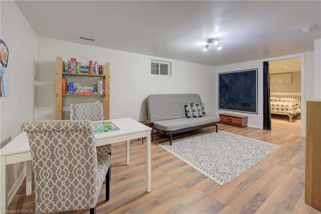 6 Gordon Street Property Photo 12