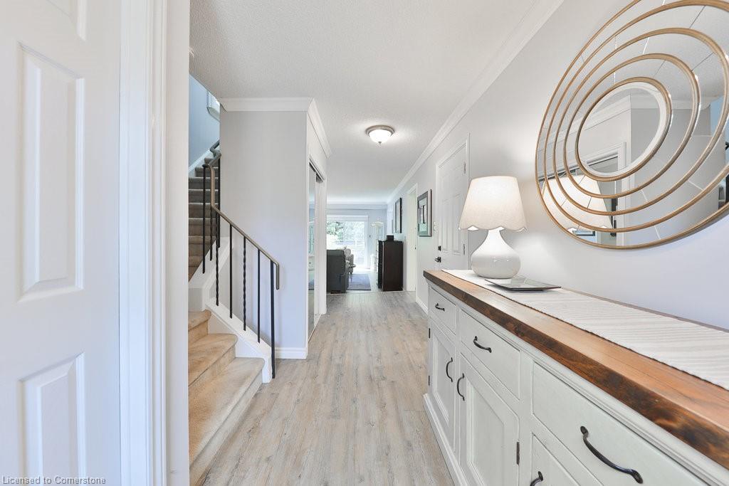1-5411 Lakeshore Road Property Photo 6