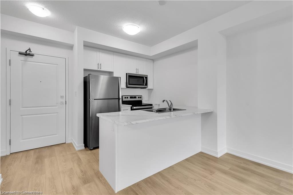 404-470 Dundas Street E Property Photo 1
