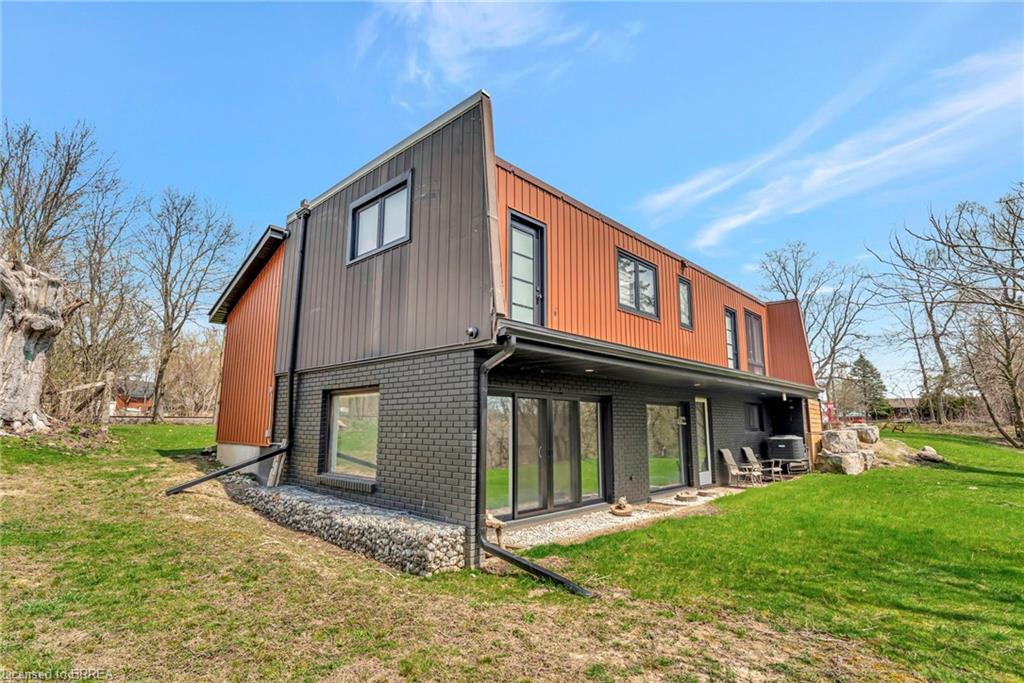 1 Old Onondaga Road W Property Photo 3