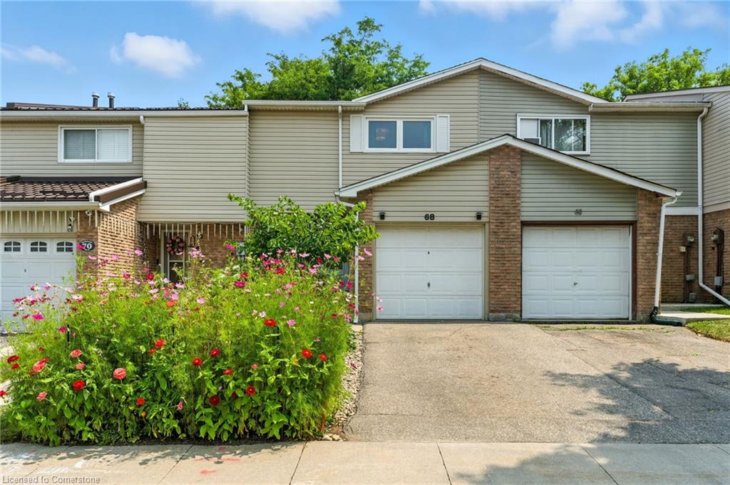 68 Westmount Mews Property Photo 1