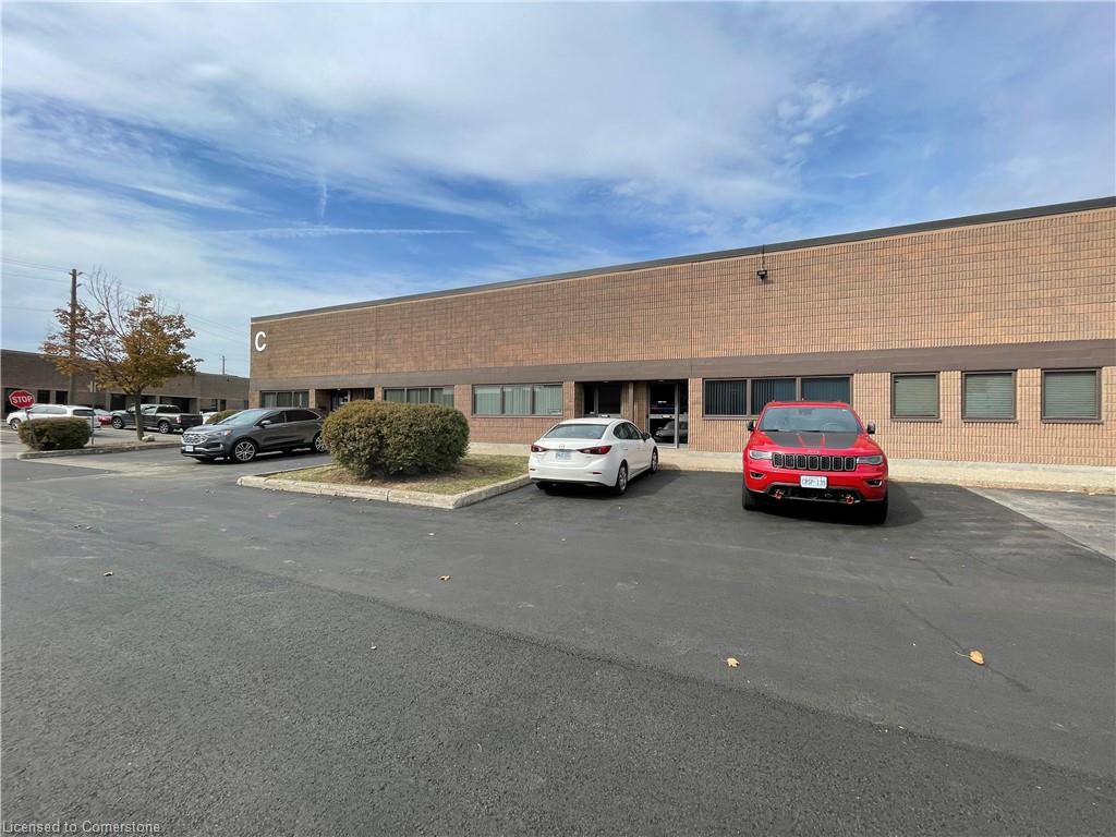 4-5035 North Service Road