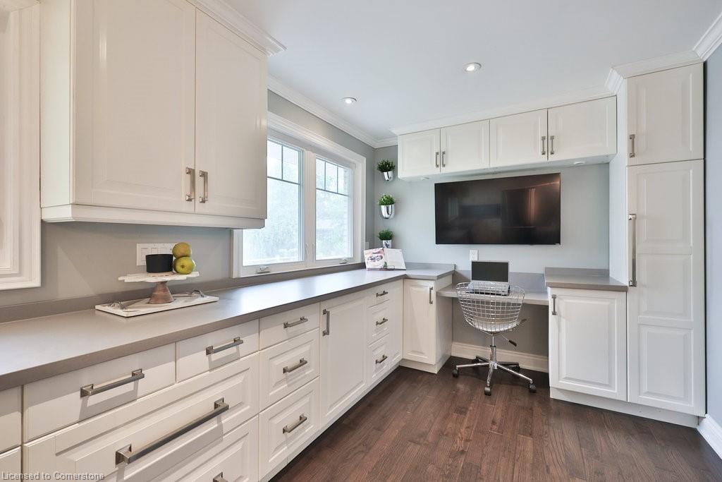 3530 Walmer Road Property Photo 17