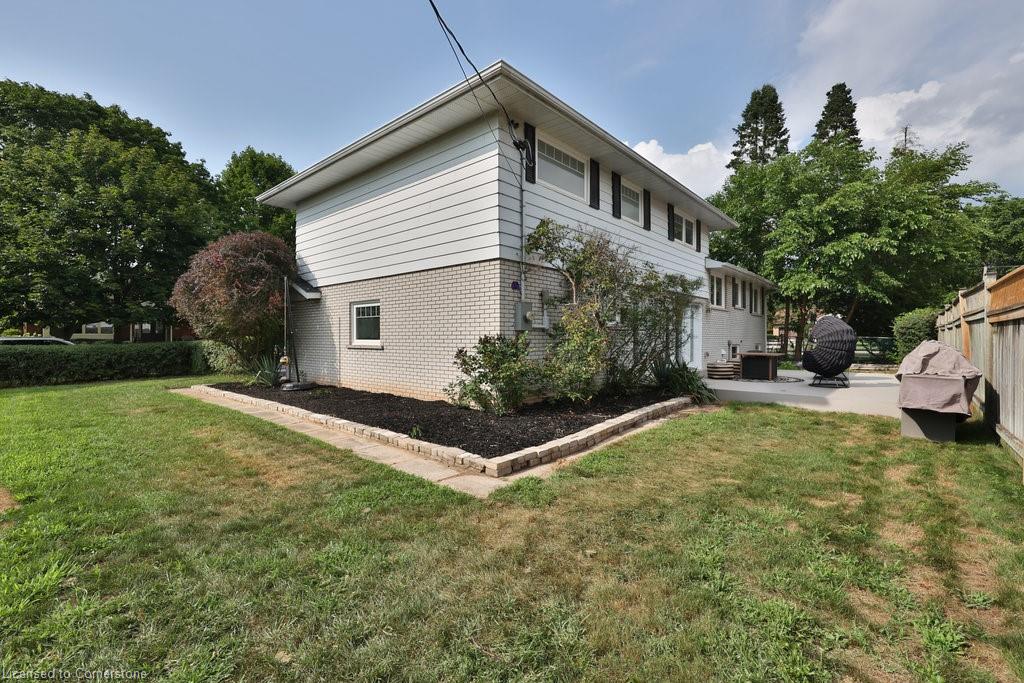 3530 Walmer Road Property Photo 42
