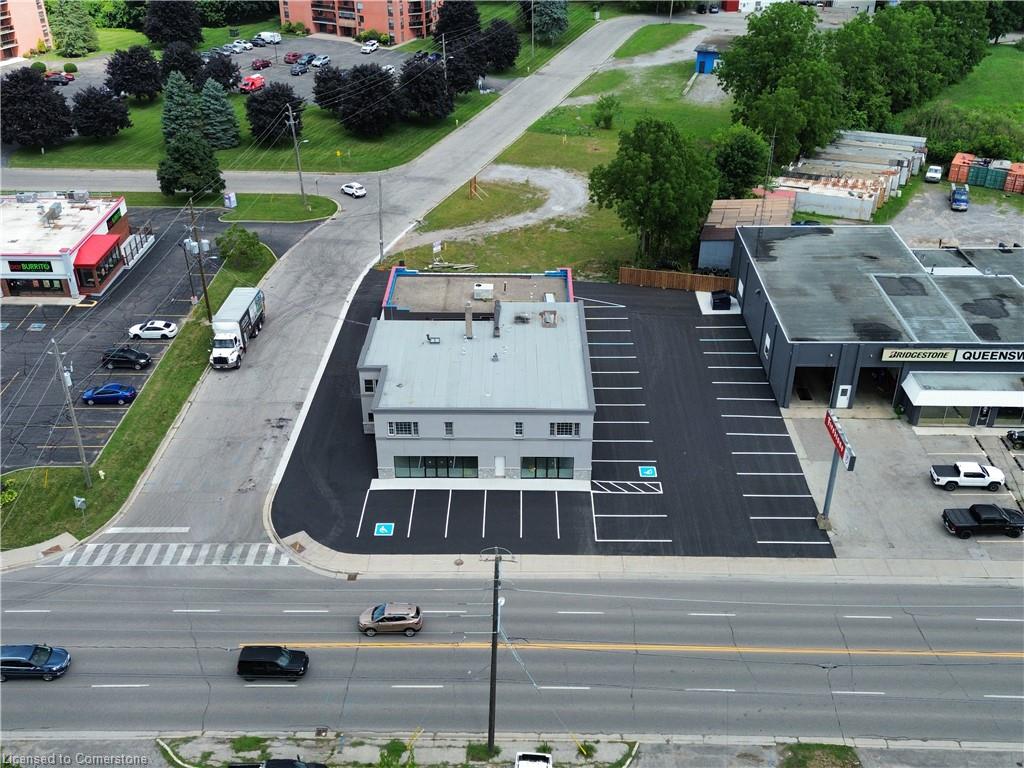 63 Queensway W