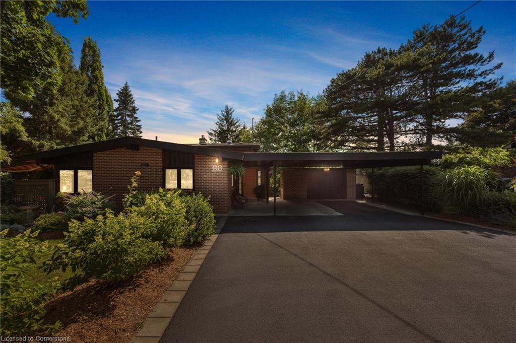 88 Callander Drive Property Photo 1