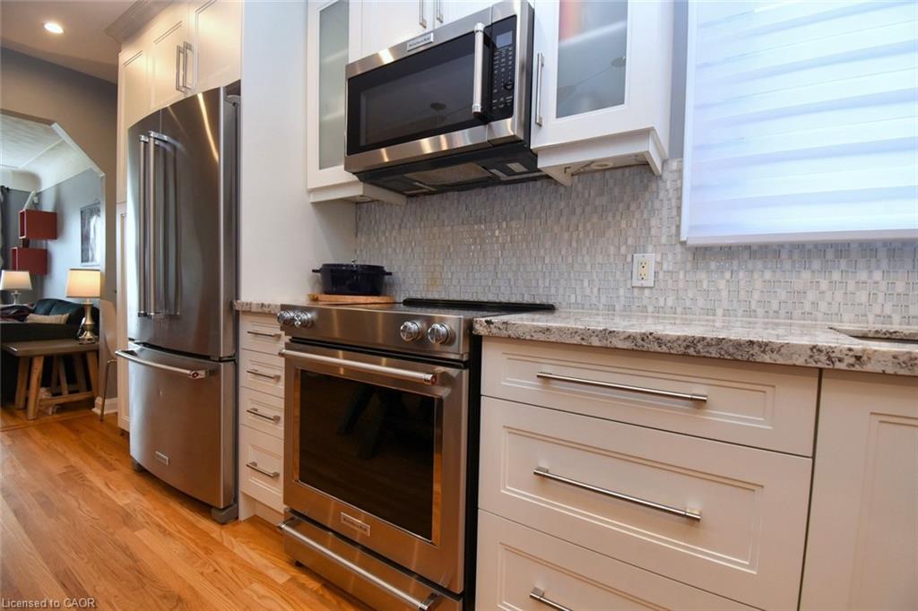 152 Glencairn Avenue Property Photo 15