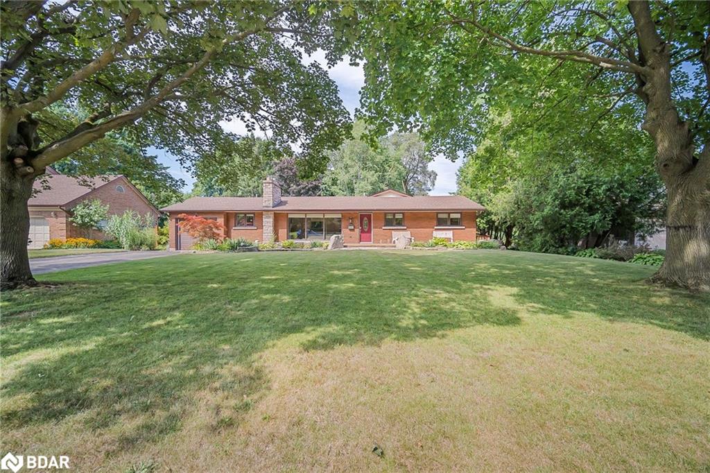 15 Hawthorne Road Property Photo 1