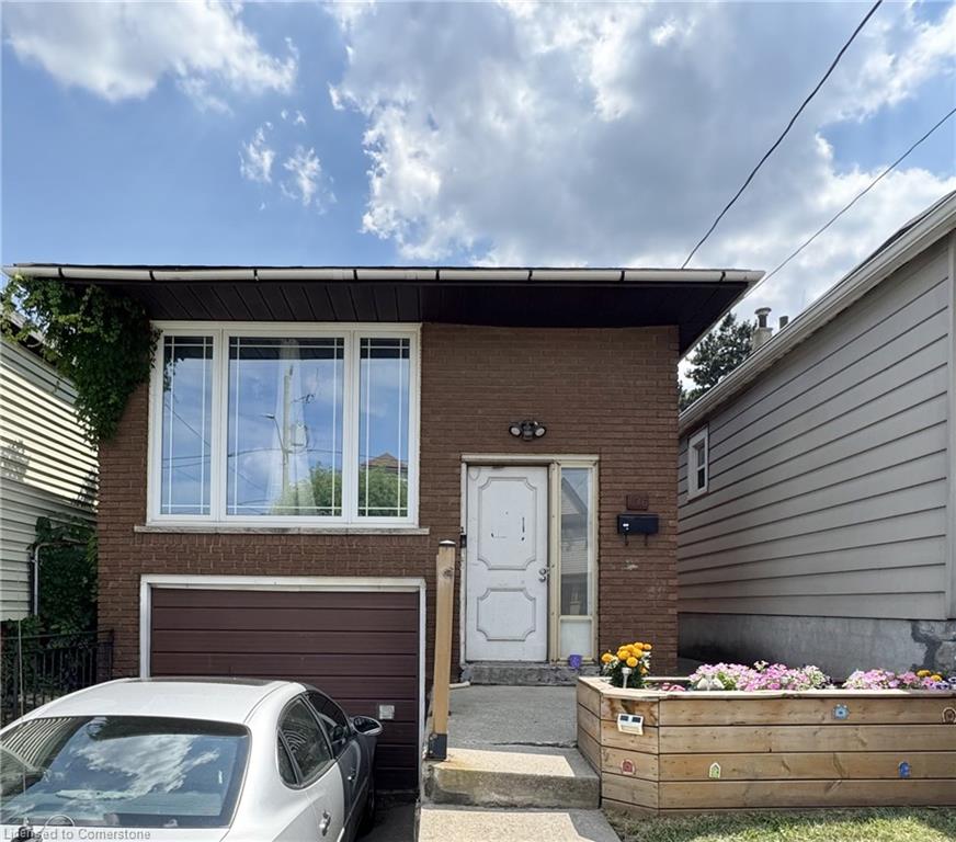 136 Campbell Avenue Property Photo 1