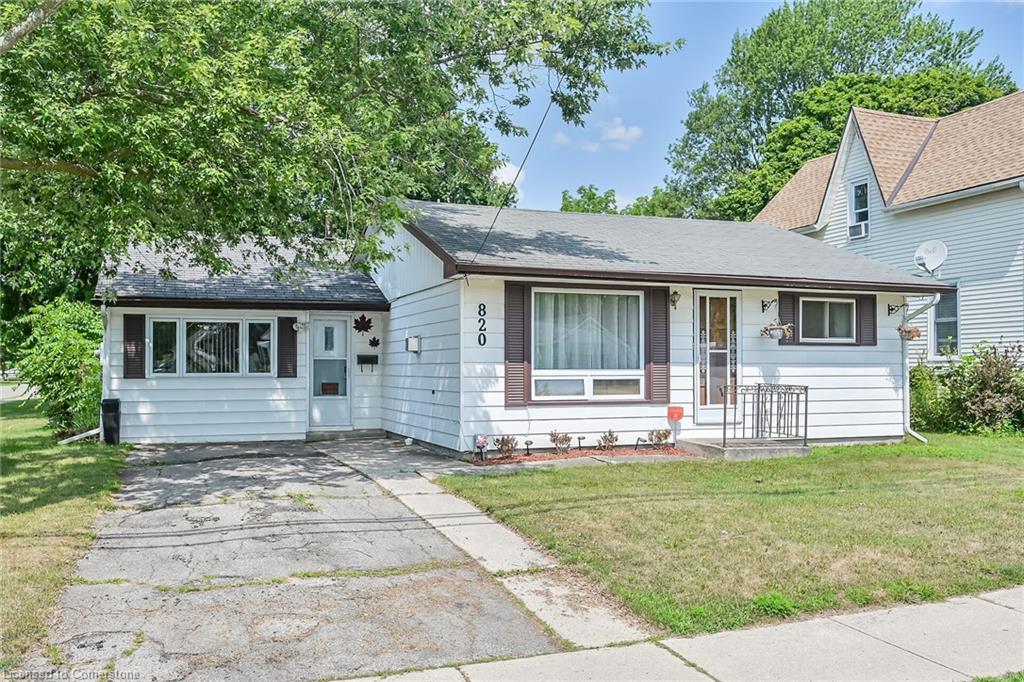 820 Pine Street Property Photo 1