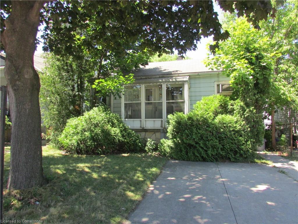 35 Stapleton Avenue Property Photo 1
