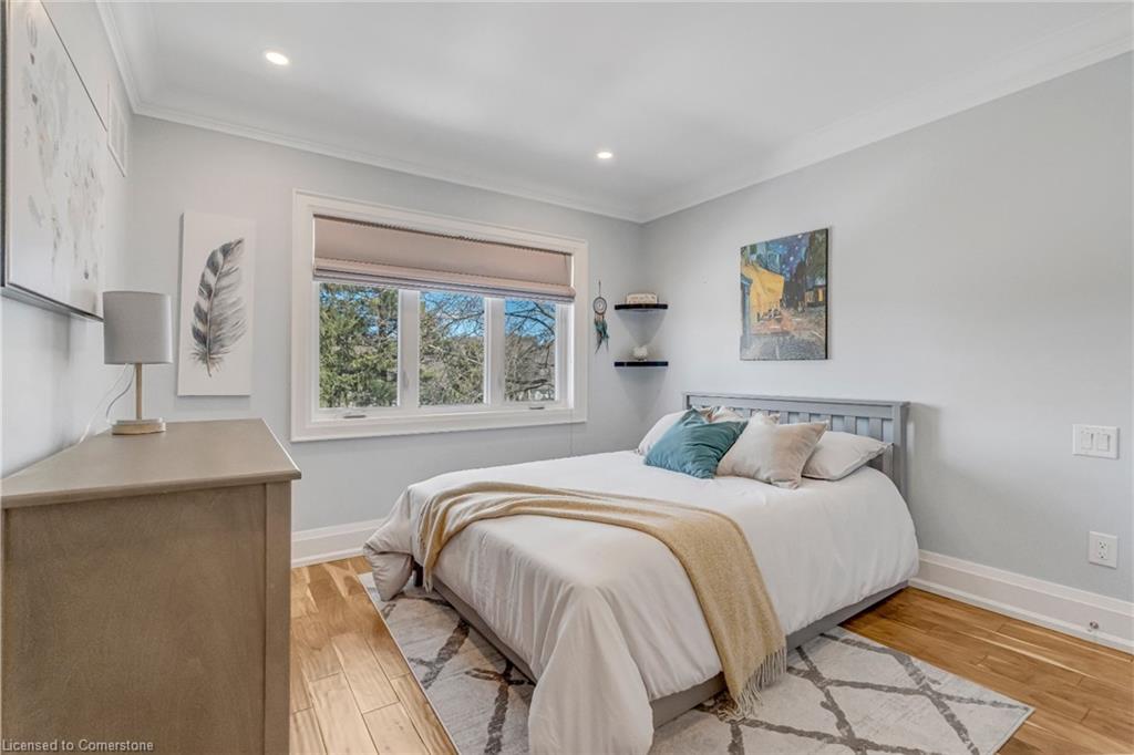 6 Credit Street Property Photo 13