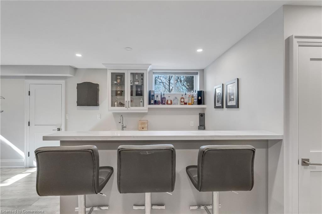 6 Credit Street Property Photo 20