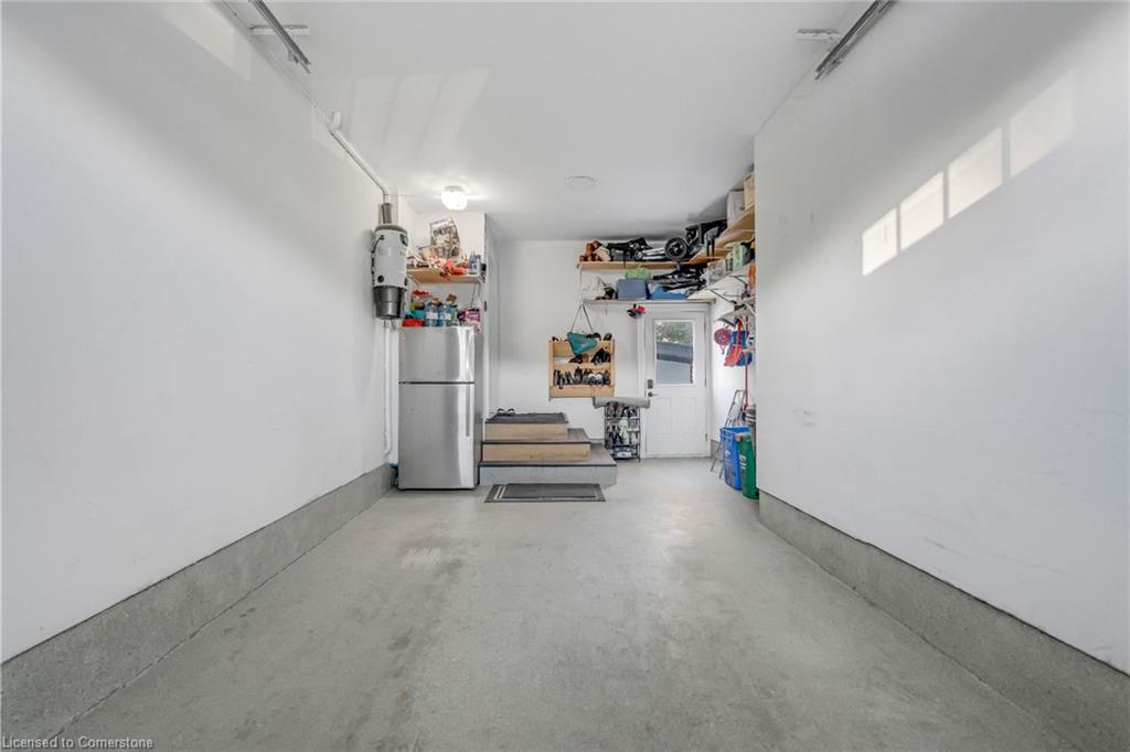 6 Credit Street Property Photo 22