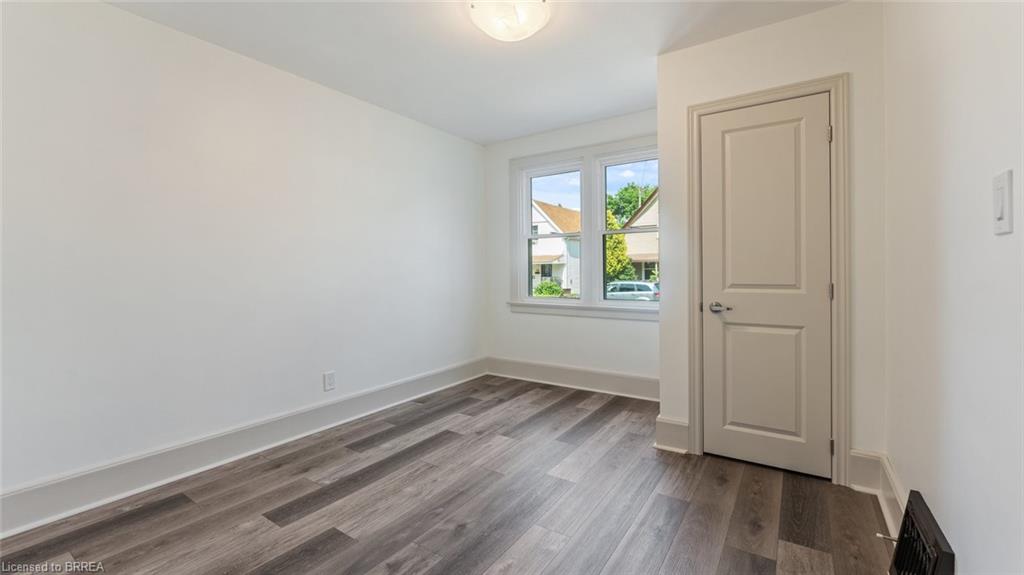 14 Mintern Avenue Property Photo 12