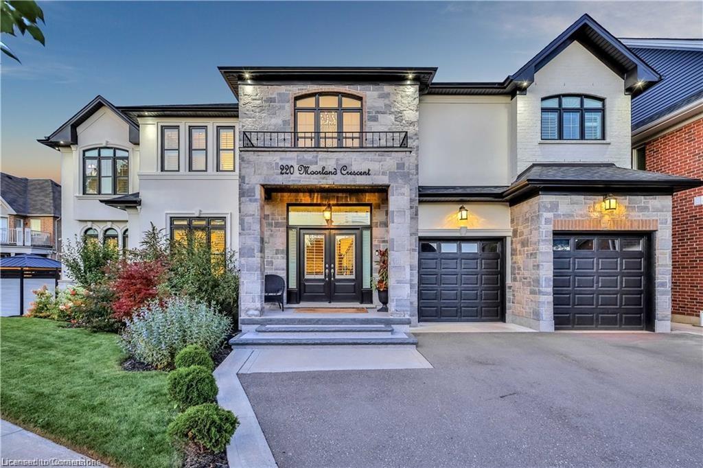 220 Moorland Crescent