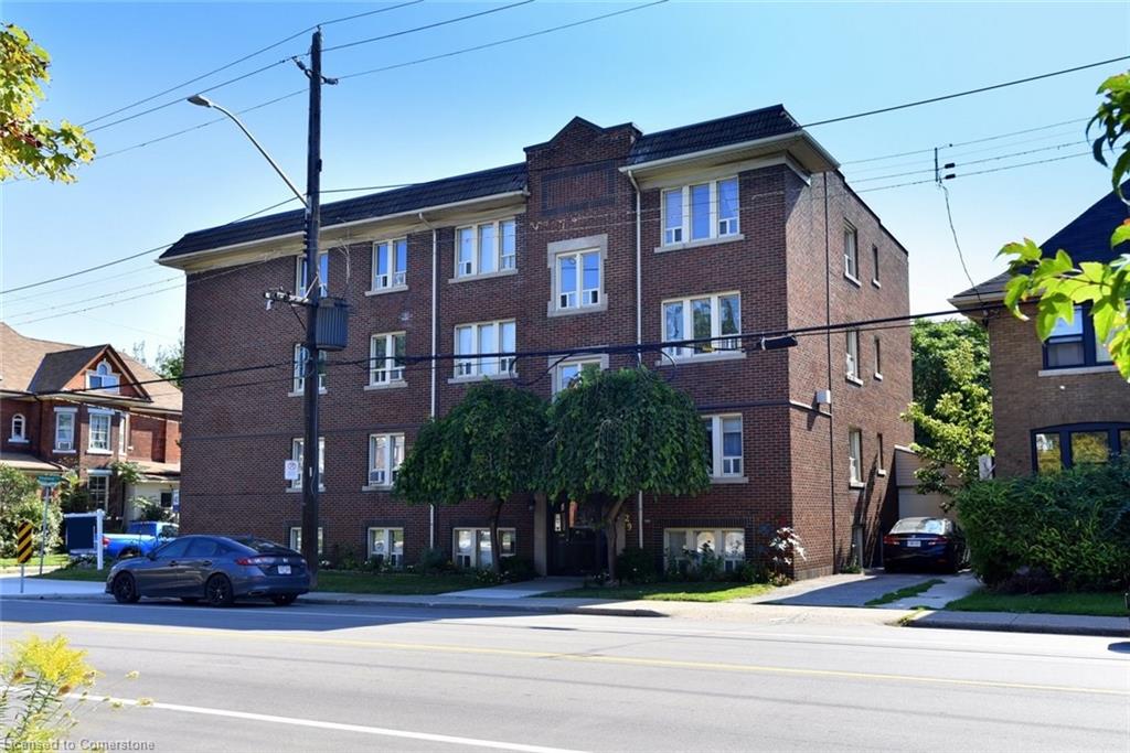 6-29 Sherman Avenue S