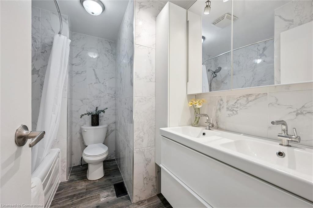 113 Matthew Street Property Photo 12