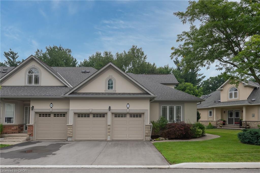 45-40 Wesleyan Court Property Photo 5