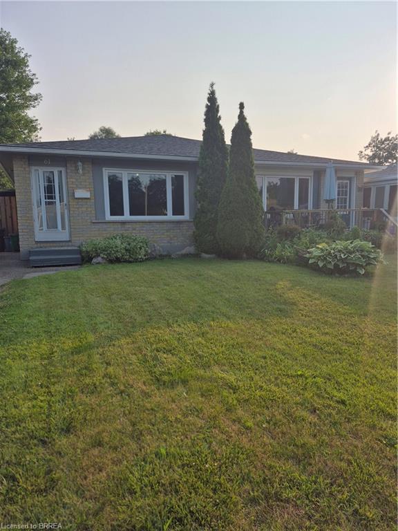 61 Woodlawn Avenue