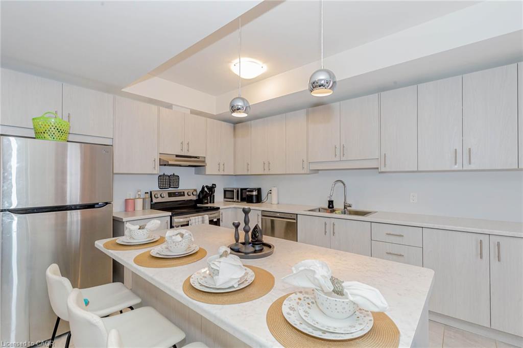 87 Renfrew Trail Property Photo 15