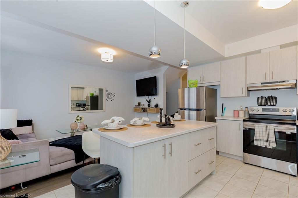 87 Renfrew Trail Property Photo 19