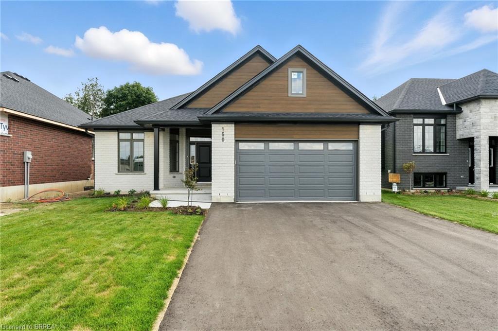 150 Vanrooy Trail Property Photo 1