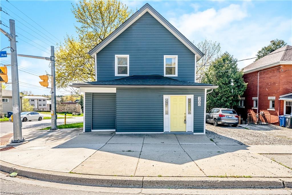 200 Waterloo Avenue Property Photo 1