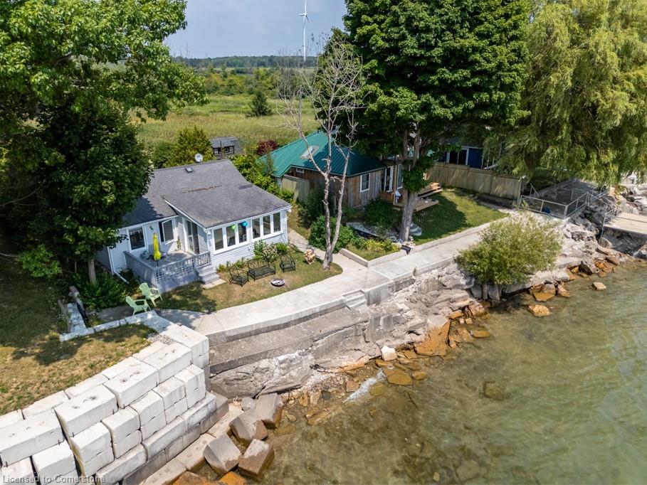 2110 Lakeshore Road Property Photo 1