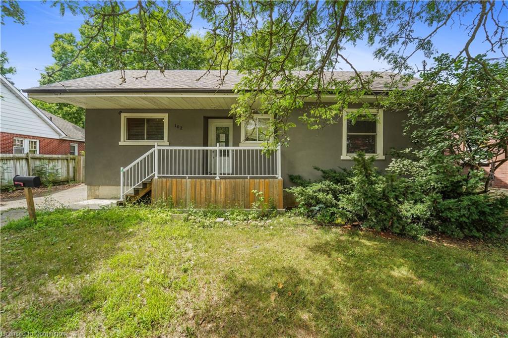 102 Waterloo Street Property Photo 1