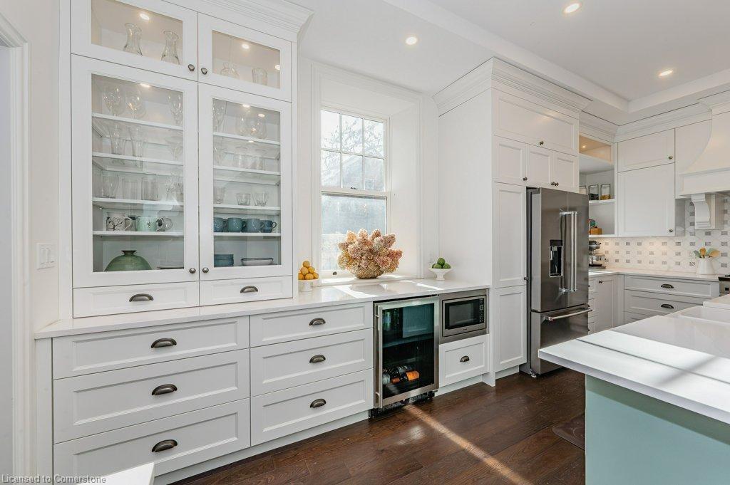 15 Liverpool Street Property Photo 11