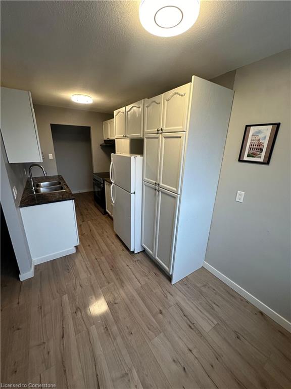 03-705 Glen Forrest Boulevard Property Photo 1