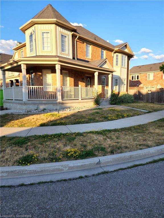 926 Mctrach Crescent Property Photo 1