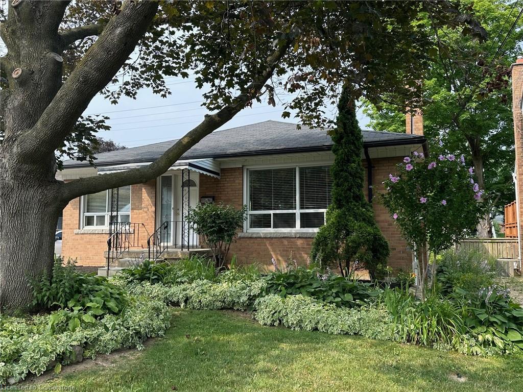 20 Lloyd Manor Road Property Photo 1