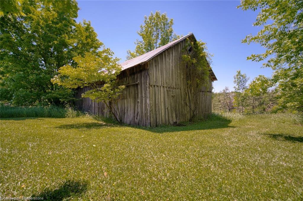 466408 12th Concession B Property Photo 9