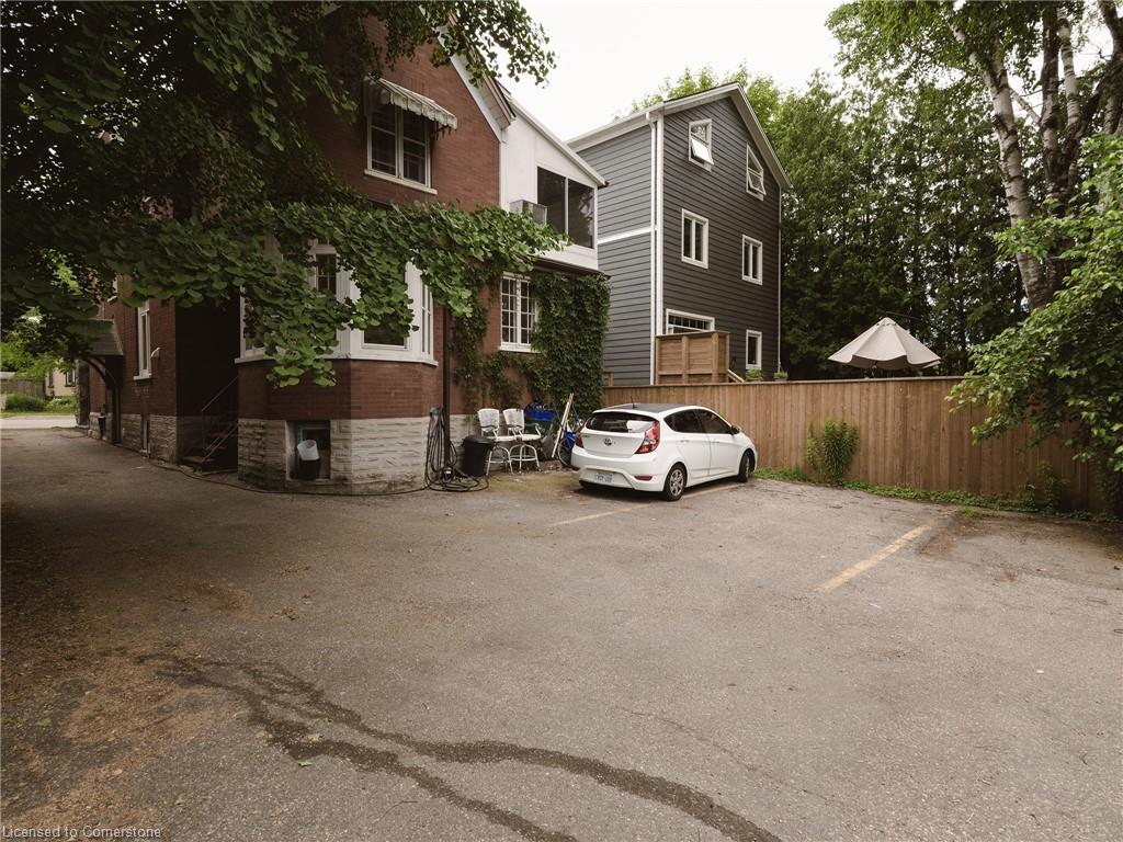 32 Simeon Street Property Photo 6