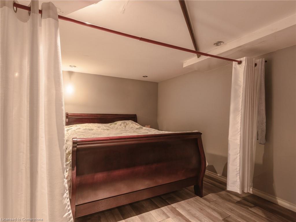 32 Simeon Street Property Photo 10