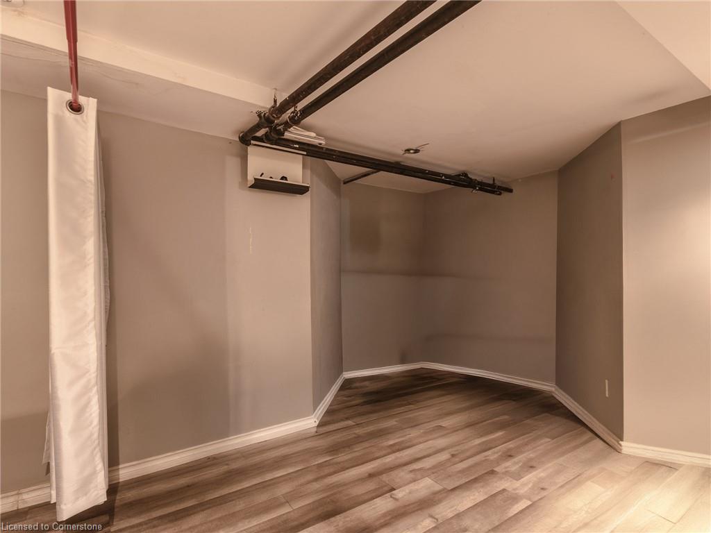 32 Simeon Street Property Photo 11