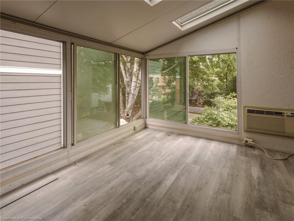 32 Simeon Street Property Photo 34