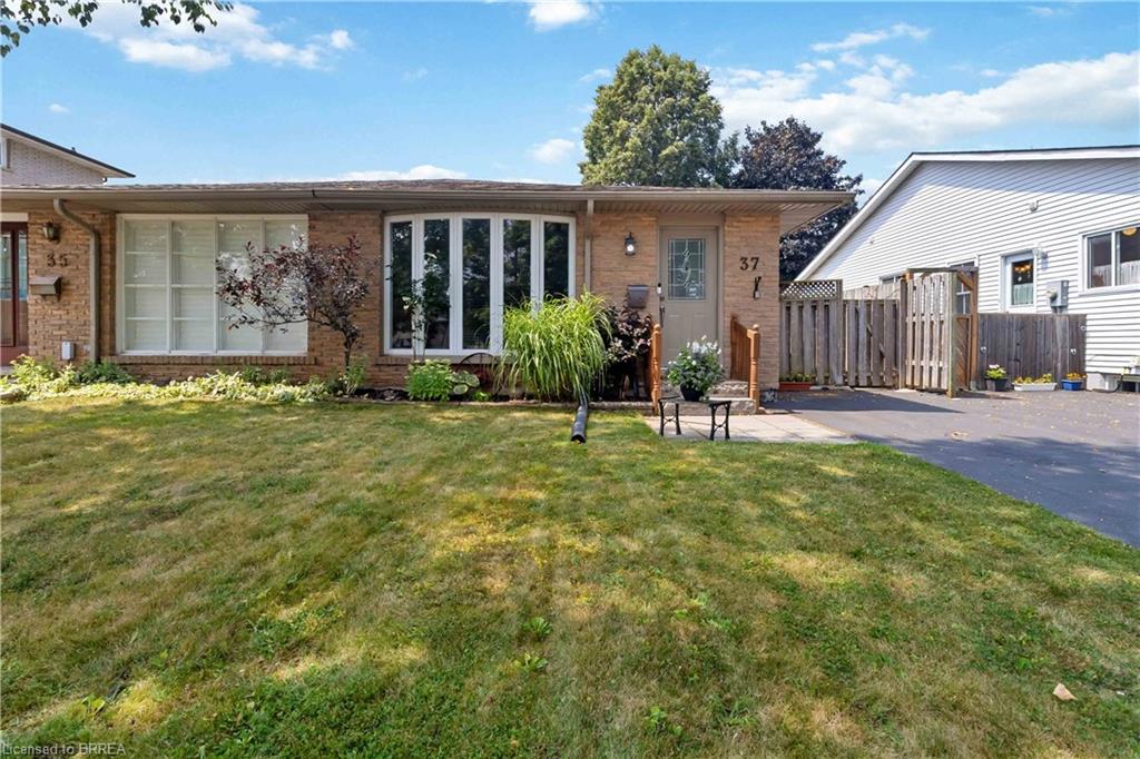 37 Ivanhoe Road Property Photo 1